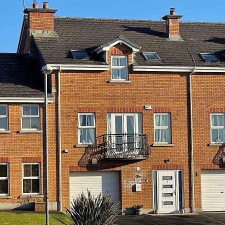 Luxury Portrush Holiday Homes - The Green, Portrush Sleeps 12 - 5 Bedrooms Luaran gambar