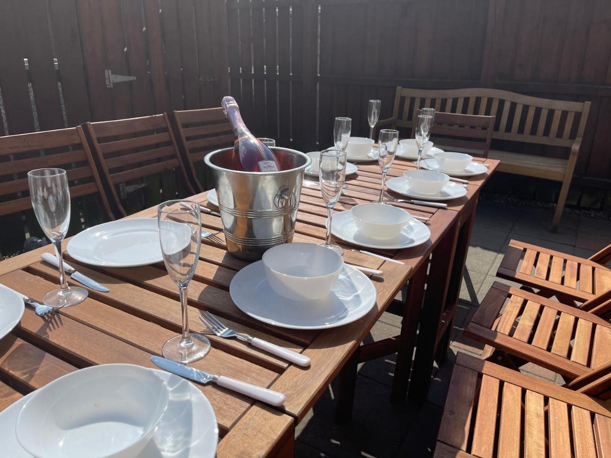 Luxury Portrush Holiday Homes - The Green, Portrush Sleeps 12 - 5 Bedrooms Luaran gambar