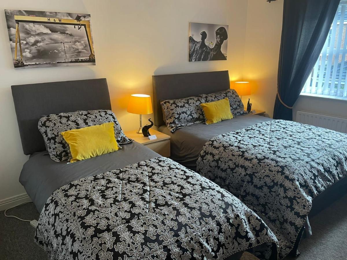 Luxury Portrush Holiday Homes - The Green, Portrush Sleeps 12 - 5 Bedrooms Luaran gambar