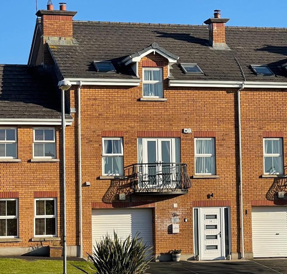 Luxury Portrush Holiday Homes - The Green, Portrush Sleeps 12 - 5 Bedrooms Luaran gambar