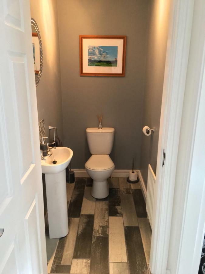 Luxury Portrush Holiday Homes - The Green, Portrush Sleeps 12 - 5 Bedrooms Luaran gambar
